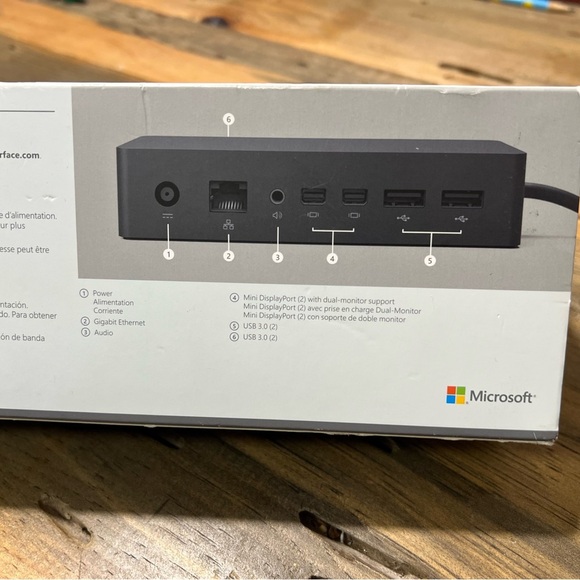 NEW - SEALED IN BOX Microsoft 1661 Surface Dock for Surface Pro, Surface Book - Picture 3 of 6